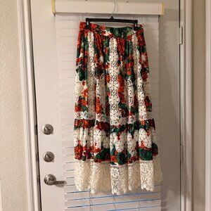 Dolce & Gabbana Portofino Guipure Lace Skirt (IT 44)